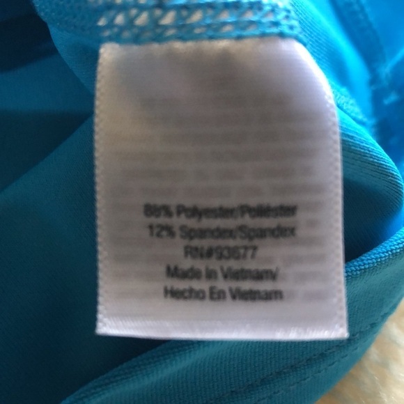 Workout tank top size M - Picture 3 of 7